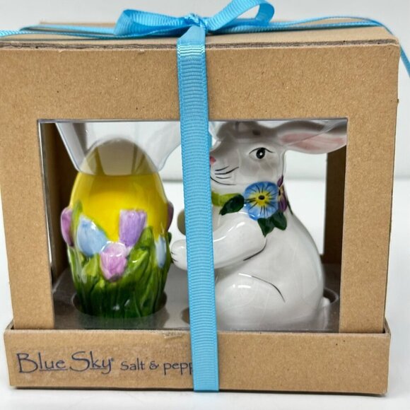 Blue Sky Bunny Egg Ceramic Salt Pepper Shaker Set Easter Spring Collectible - Picture 1 of 10